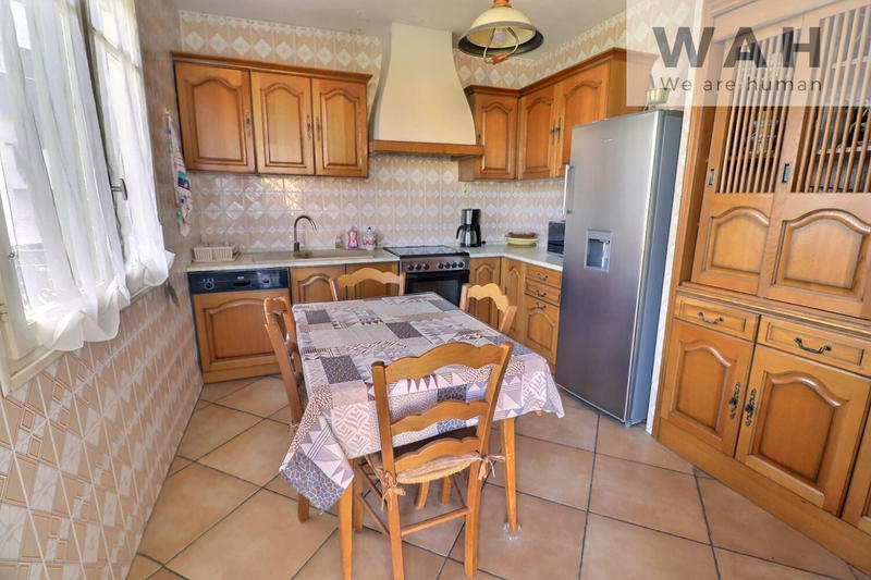 Maison - 145 m² - 7 pièces