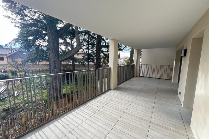 Appartement - 84 m² - 4 pièces