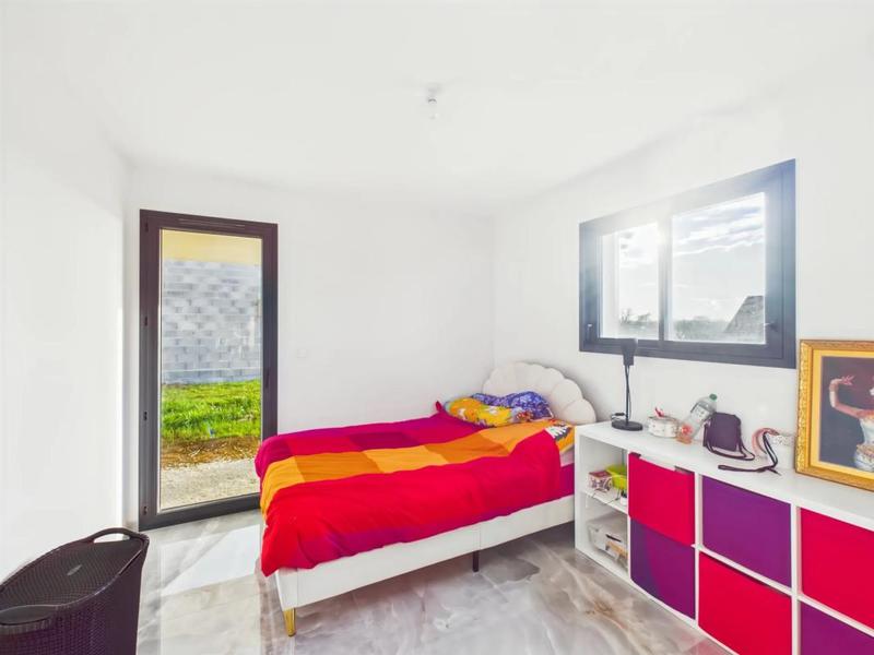 Maison - 107 m² - 5 pièces