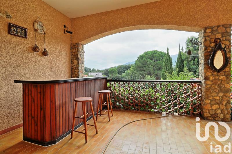 Maison - 170 m² - 7 pièces