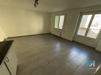 Maison de village - 67 m² - 3 pièces