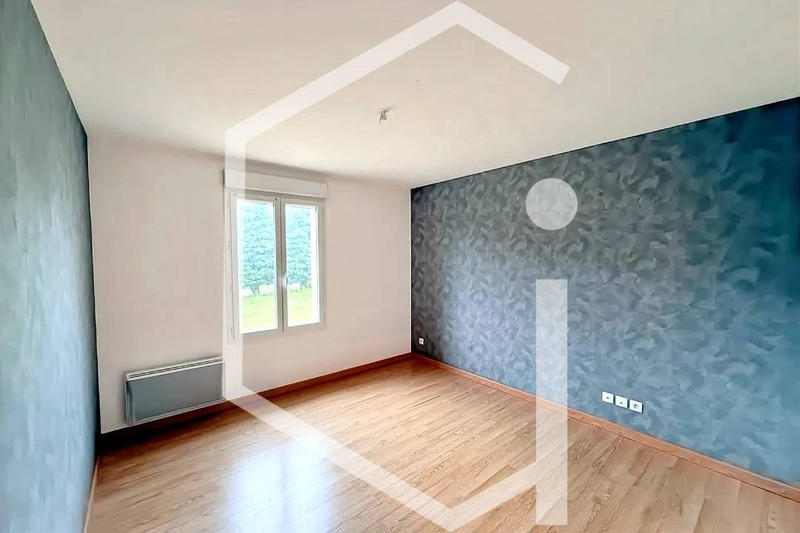 Maison - 160 m² - 5 pièces