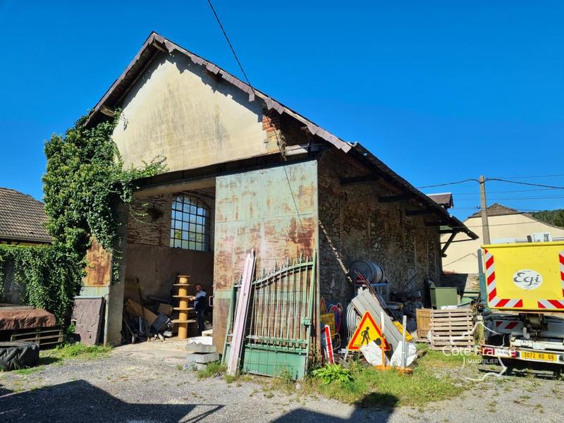 Propriété - 62 m² - 5 pièces