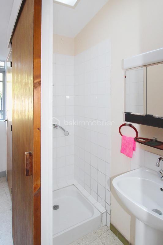 Maison en pierre - 120 m² - 9 pièces