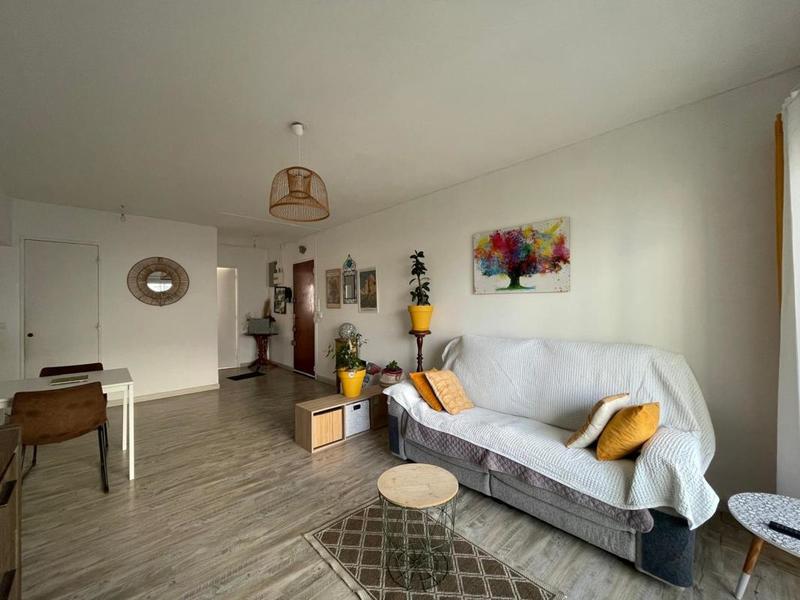 Appartement ancien - 60 m² - 3 pièces