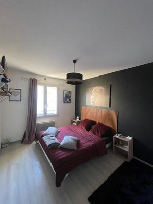 Maison - 98 m² - 4 pièces