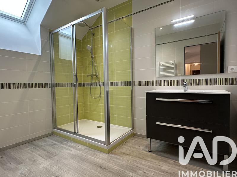 Maison - 263 m² - 7 pièces