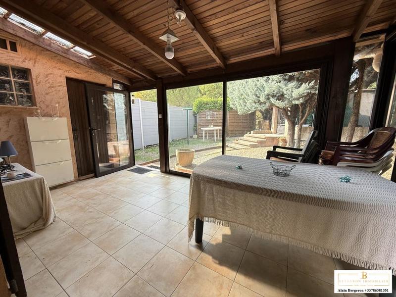 Maison jumelée - 28 m² - 3 pièces