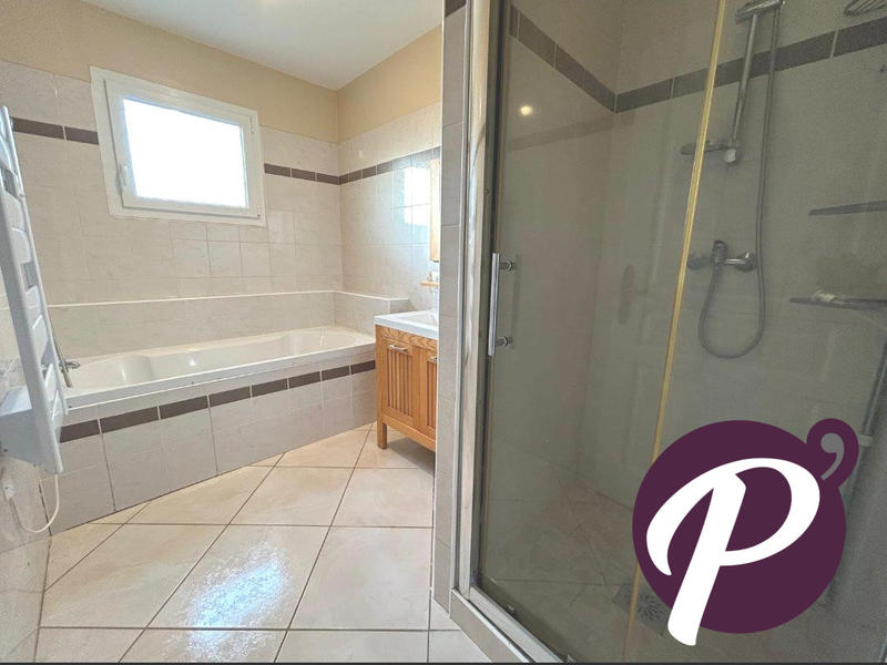 Maison - 125 m² - 6 pièces