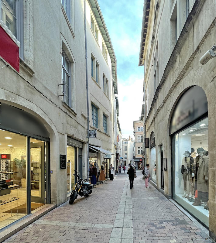 Fonds de commerce - Local commercial - 13 m²