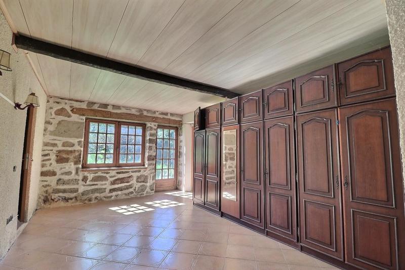 Maison - 160 m² - 9 pièces