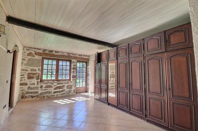 Maison - 160 m² - 9 pièces