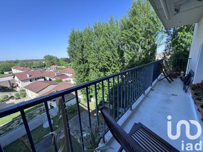 Appartement - 81 m² - 4 pièces