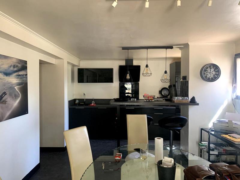 Maison - 168 m² - 7 pièces