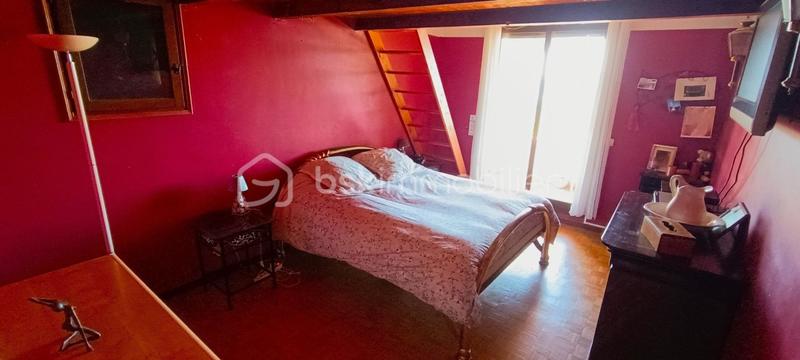 Villa - 276 m² - 11 pièces