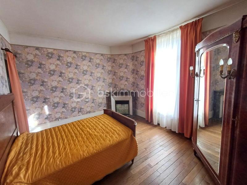 Maison bourgeoise - 233 m² - 8 pièces