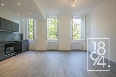 Appartement - 55 m² - 3 pièces