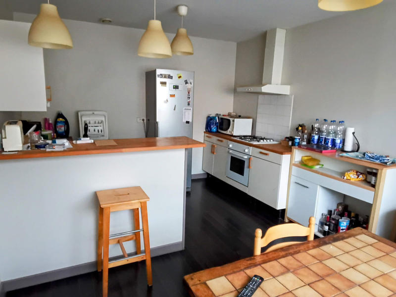 Local commercial - 2 200 m² - 3 pièces