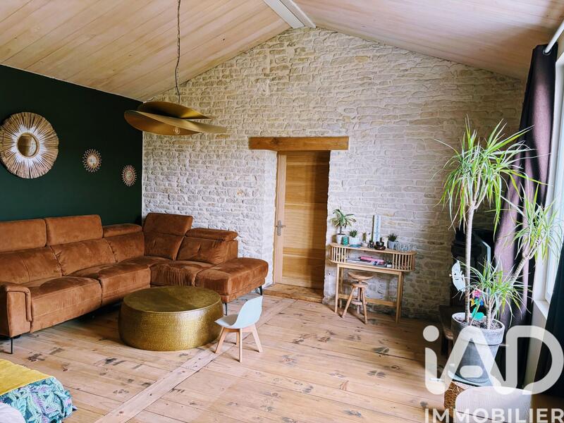 Maison - 102 m² - 4 pièces