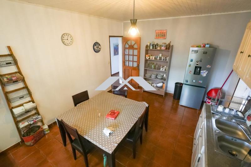 Villa - 196 m² - 8 pièces