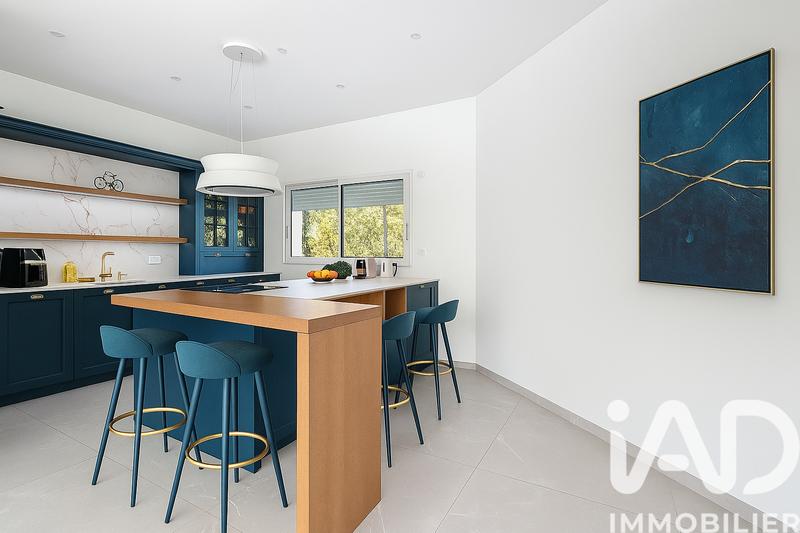 Maison - 165 m² - 5 pièces