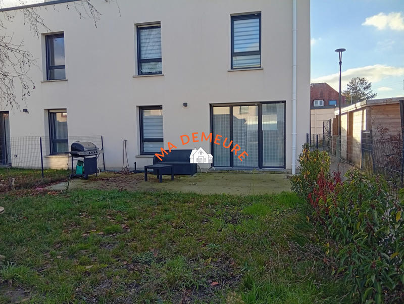 Maison - 84 m² - 5 pièces