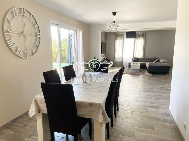 Maison - 141 m² - 6 pièces