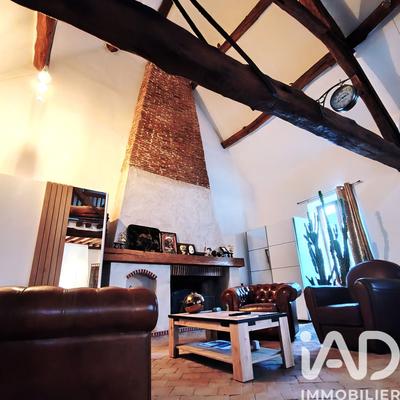 Maison - 179 m² - 4 pièces