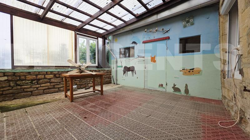 Maison - 183 m² - 6 pièces