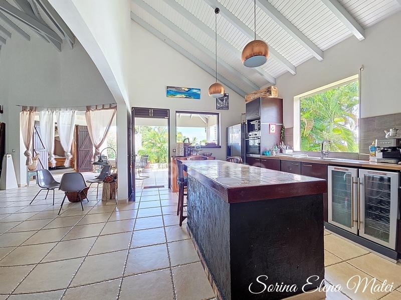 Maison - 147 m² - 4 pièces