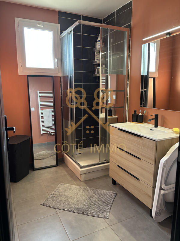 Maison - 85 m² - 4 pièces