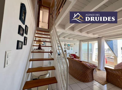 Appartement - 90 m² - 6 pièces