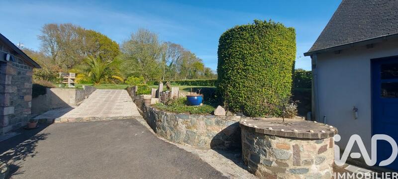 Maison - 137 m² - 7 pièces