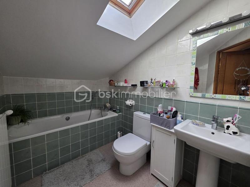 Maison en pierre - 170 m² - 6 pièces