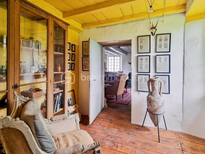 Maison en pierre - 560 m² - 11 pièces