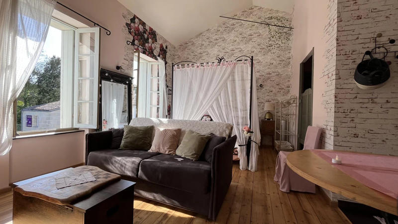 Maison - 265 m² - 6 pièces