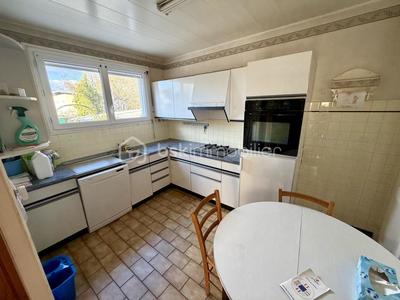 Maison - 65 m² - 4 pièces