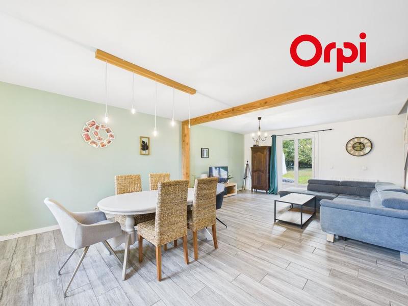 Maison - 92 m² - 4 pièces