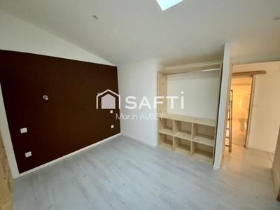 Maison de village - 80 m² - 6 pièces