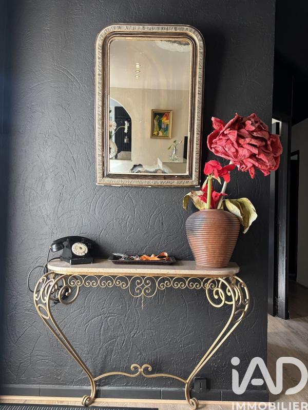 Maison - 200 m² - 7 pièces