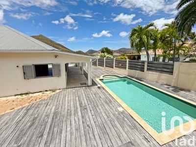 Maison - 200 m² - 6 pièces