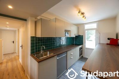 Chambre - 9 m² - 1 pièce