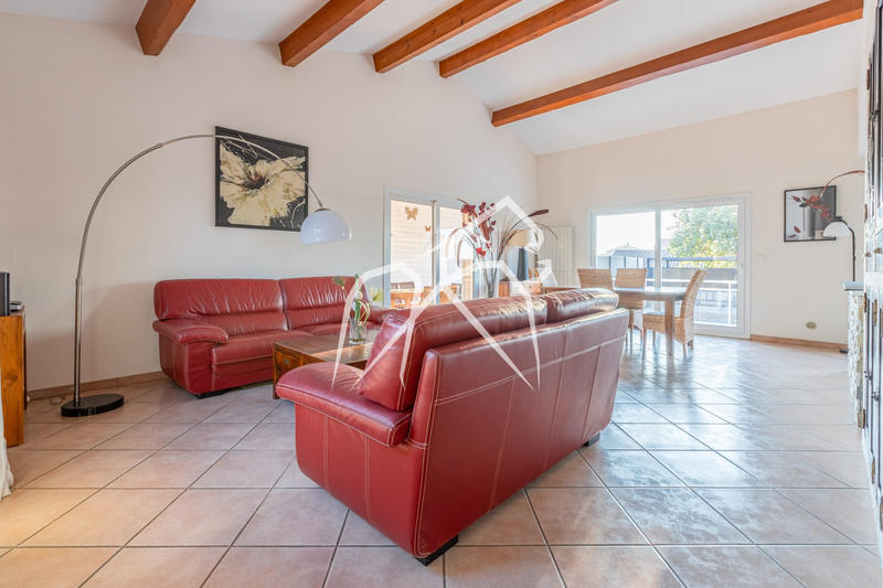 Villa - 140 m² - 6 pièces