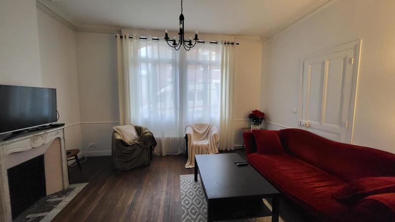 Maison - 135 m² - 6 pièces