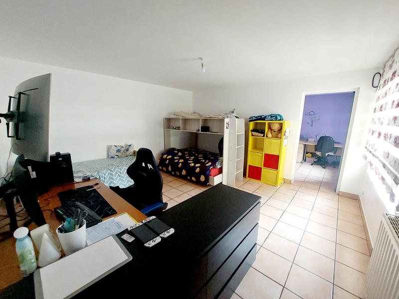 Maison - 110 m² - 4 pièces