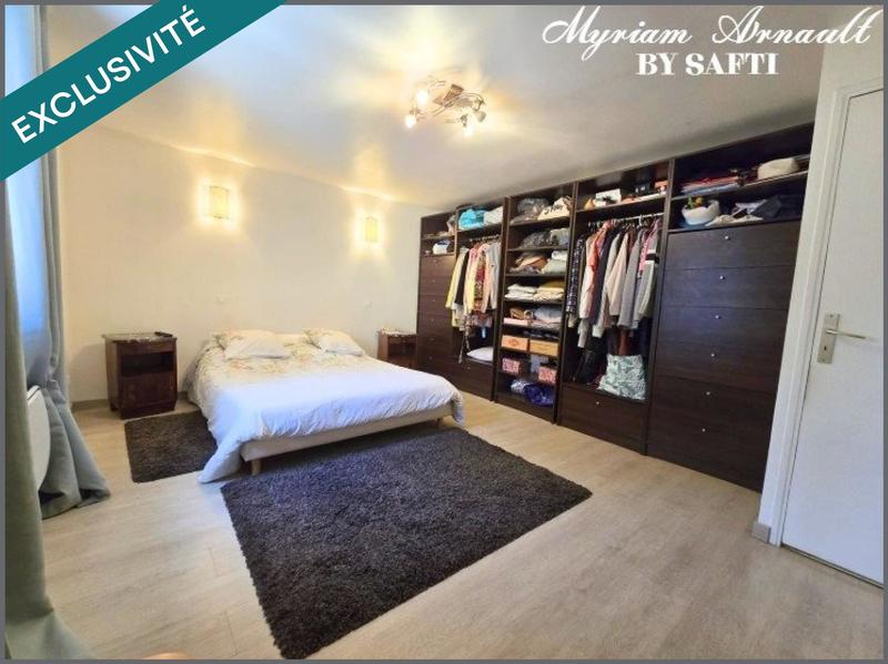 Maison - 138 m² - 5 pièces