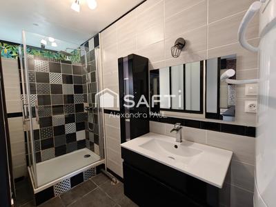 Maison - 63 m² - 5 pièces