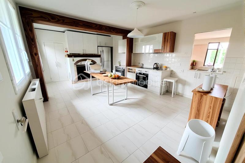 Maison - 120 m² - 6 pièces