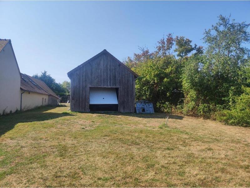 Propriété - 238 m² - 10 pièces