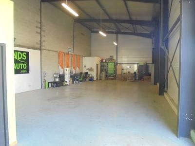 Local commercial - 200 m²